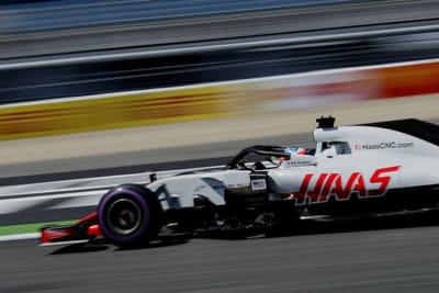 GP do México: Grosjean é penalizado em três lugares na grelha - TVI