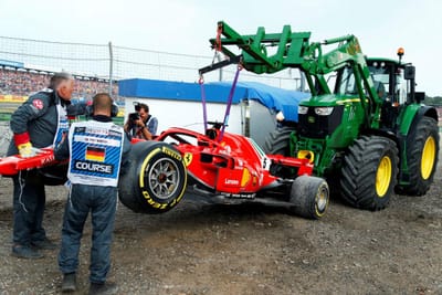 Vettel: “Foi um pequeno erro com grande impacto no resultado” - TVI