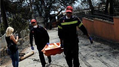 Incêndio: polícia grega divulga fotos de desaparecidos - TVI