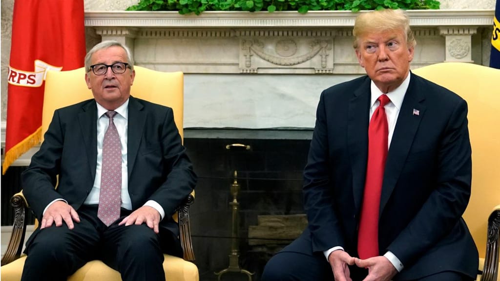 Donald Trump e Jean-Claude Juncker