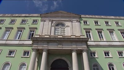 Governo açoriano diz que famílias estão satisfeitas com Santa Casa de Ponta Delgada - TVI