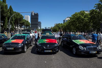 Taxistas querem reunir com Marcelo e Costa "hoje ou amanhã" - TVI