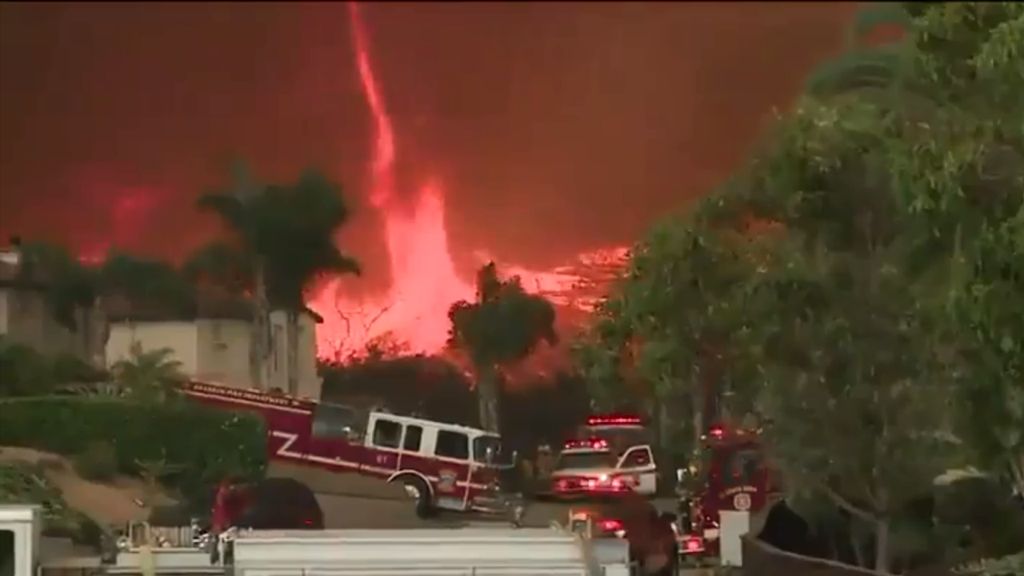 Tornado de fogo na Califórnia