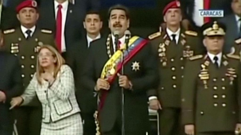 Maduro alvo de ataque em parada militar