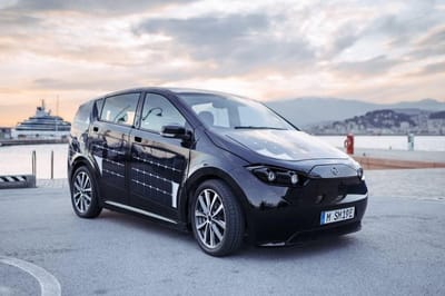 Sion é o primeiro automóvel elétrico a energia solar - TVI