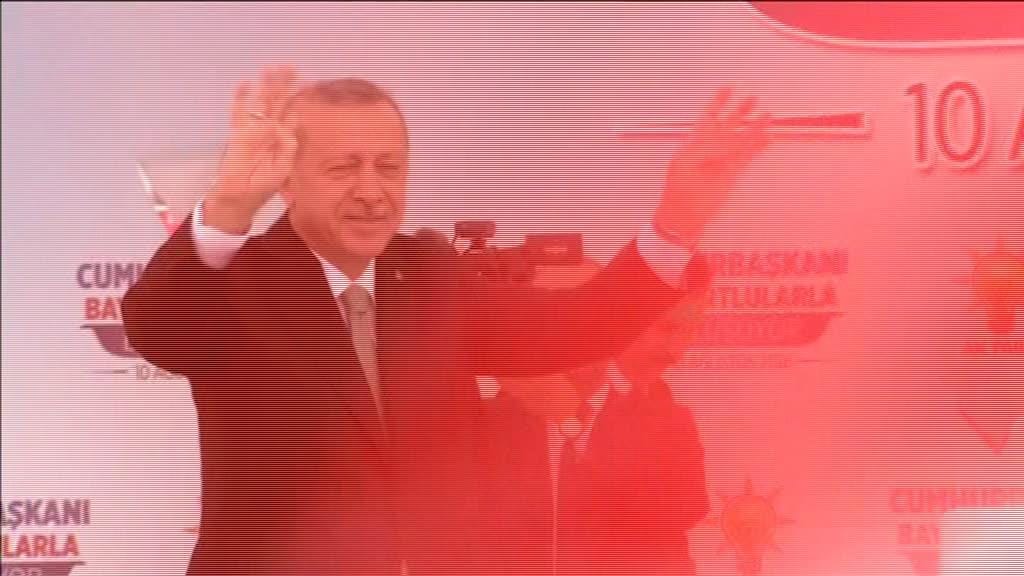 Trump aumenta tarifas e leva à queda da moeda da Turquia