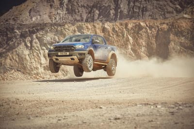 Ford Ranger Raptor chega à Europa a meio de 2019 - TVI
