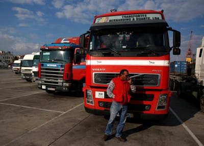 Camionistas avisam que aumentos no gasóleo ameaçam acordo com Governo - TVI