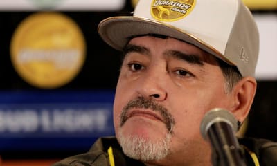 Diego Maradona falha treino do Dorados de Sinaloa - TVI