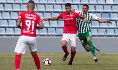 VÍDEO: o golo de Fábio Cardoso que faz o empate frente ao Benfica - TVI