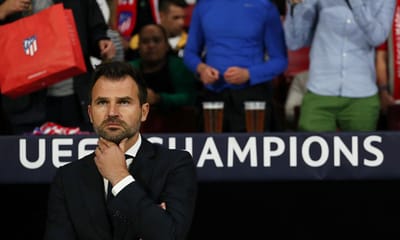 Bélgica: treinador do campeão detido em caso de alegada fraude - TVI