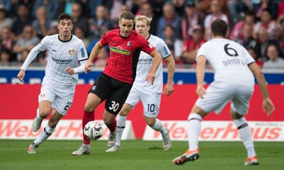 Leverkusen empata e não descola da zona de despromoção - TVI