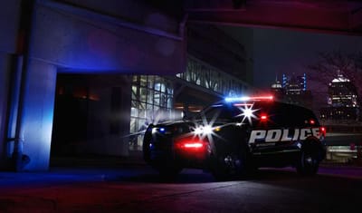 Novo Ford Explorer Interceptor é o carro mais rápido da polícia norte-americana - TVI