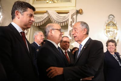 "Todos" os ministros saíram "a pedido dos próprios", garante Costa - TVI