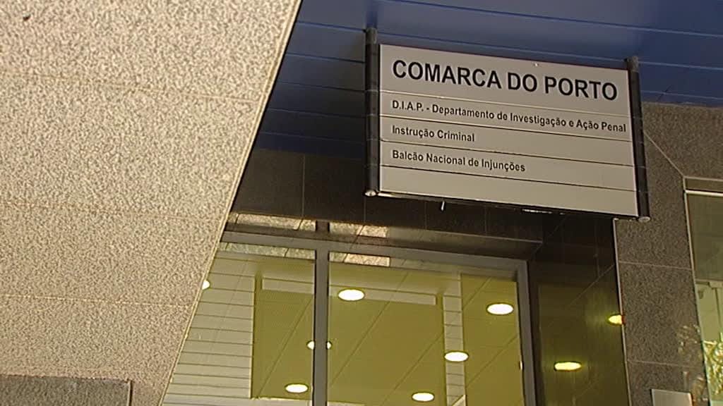 Três detidos fogem do Tribunal no Porto após ser decretada prisão preventiva