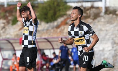 Fábio Espinho rescindiu com o Boavista e vai jogar no Feirense - TVI