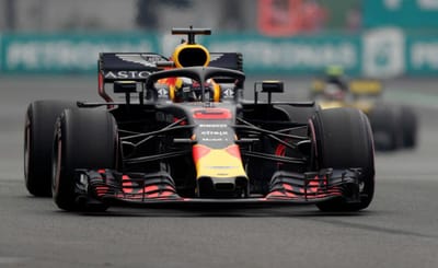 GP do México: Ricciardo conquista a «pole» a Verstappen - TVI