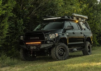 Toyota apresenta a radical pick-up de Kevin Costner - TVI