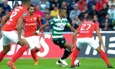 VÍDEO: Zé Manuel adianta Santa Clara contra o Sporting - TVI