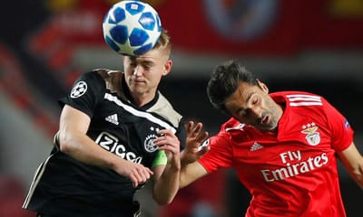 Adversário do Benfica não se sente desafiado no Ajax e Koeman percebe-o - TVI