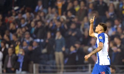 VIDEO: o golo de Soares que fez o 2-1 para o FC Porto - TVI