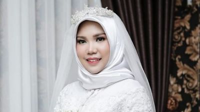 Jovem “casa” sozinha após morte do noivo em voo da Lion Air - TVI