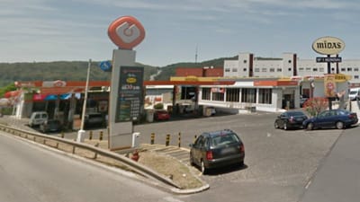Incêndio em bomba de gasolina em Lisboa faz um ferido grave - TVI
