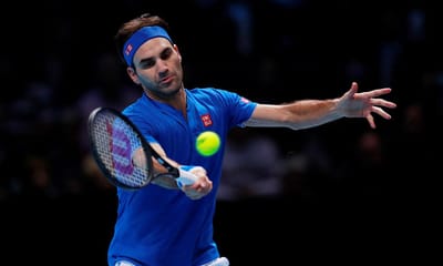 ATP Finals: Federer vence Berrettini e continua «vivo» no torneio - TVI