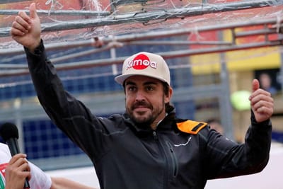 F1: Fernando Alonso é o novo piloto de testes da McLaren - TVI