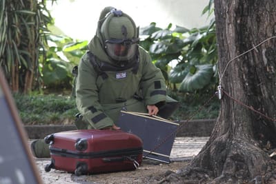 Simulacro de ameaça de bomba lançou o pânico no Funchal - TVI