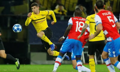 Champions: Dortmund com Guerreiro garante «oitavos» com empate - TVI