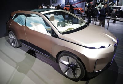 BMW apresenta os alicerces para o futuro: o Vision iNext - TVI
