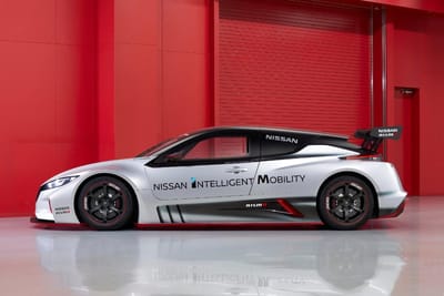 Nissan apresenta o Leaf Nismo RC: o elétrico de competição - TVI