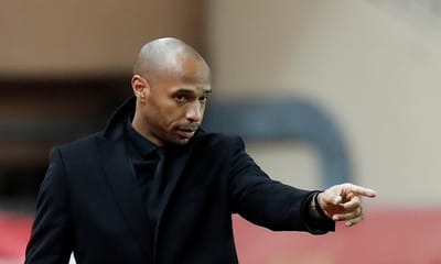 Henry nega que se tenha oferecido para suceder a Martínez na seleção belga - TVI