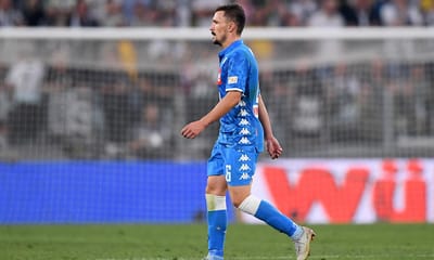 Nápoles empata em Milão e Juventus pode aumentar vantagem - TVI