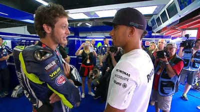 Hamilton aceita convite de Rossi: “Tenho de ir ao Rancho” - TVI