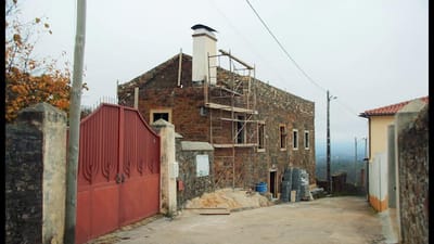 Investigação TVI: Governo suspende apoio a cinco casas reconstruídas em Pedrógão - TVI