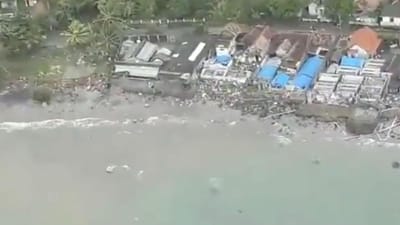 Indonésia: sobe para 437 o número de mortos do tsunami - TVI