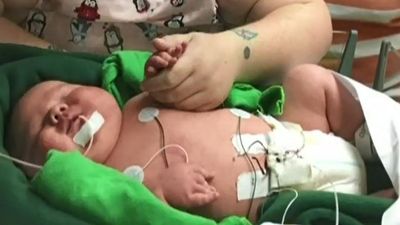 Bebé com mais de seis quilos quebra recorde de hospital - TVI