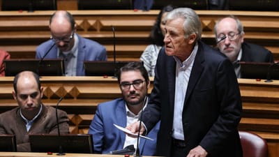 Jerónimo de Sousa evita estabelecer metas eleitorais porque “os portugueses decidirão” - TVI