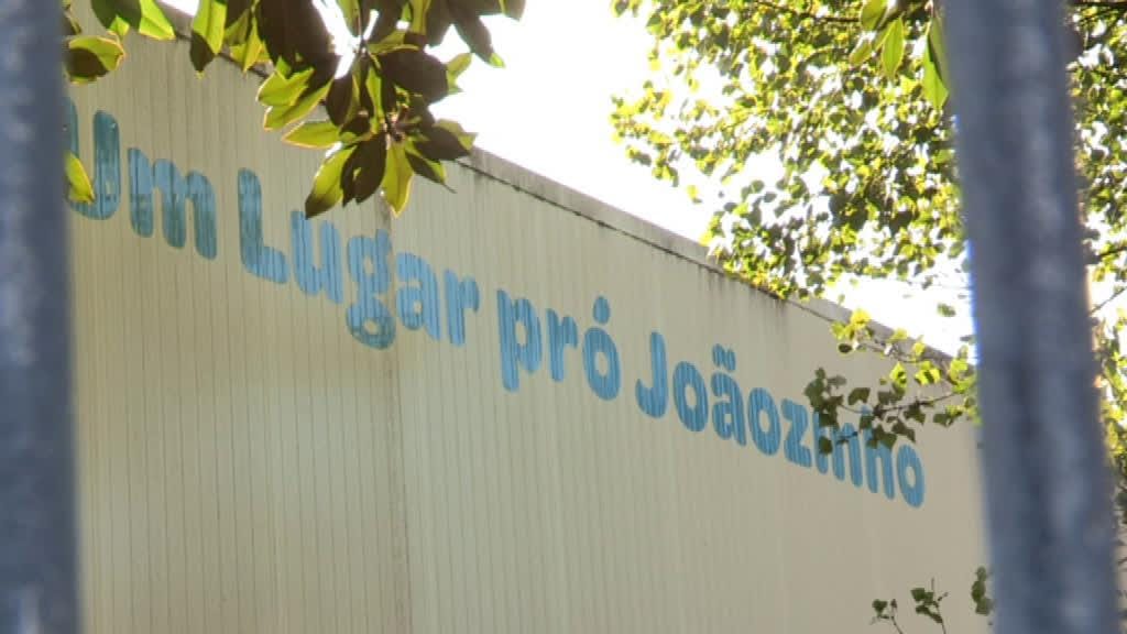 Hospital S. João: Pais acusam Governo de usar obras como campanha eleitoral