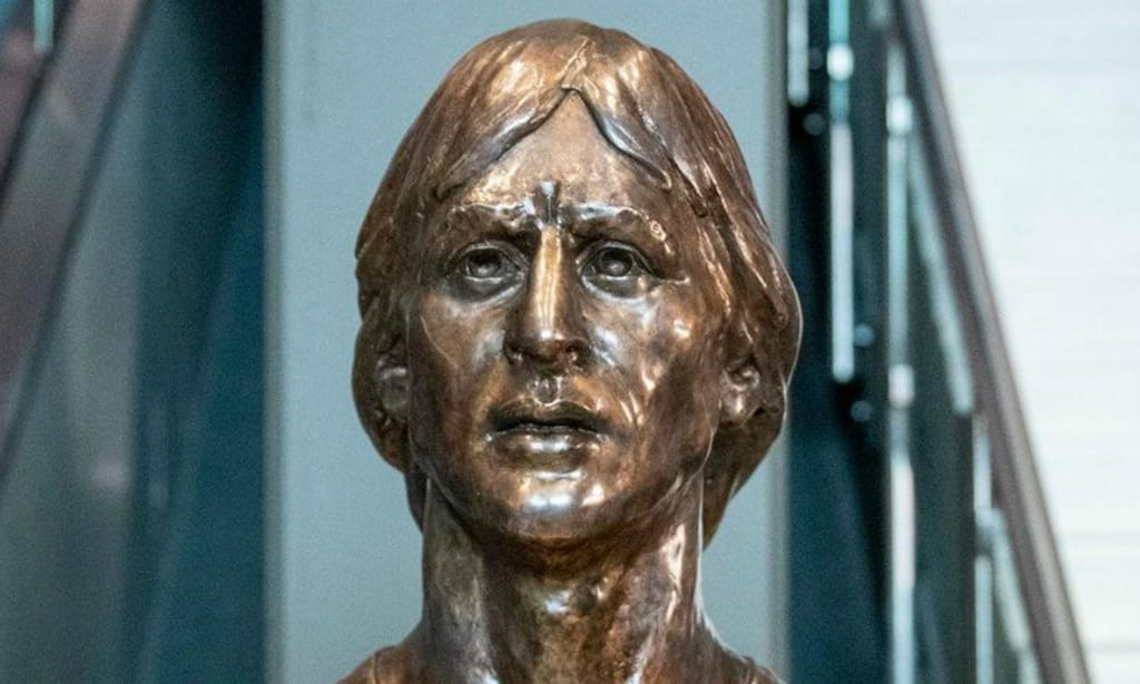 Busto de Johan Cruyff
