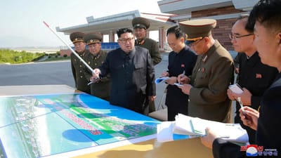 Coreia do Norte anuncia corte de contactos com "inimigo" sul-coreano - TVI