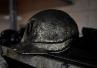 Pelo menos 18 mineiros morreram em mina de carvão na China - TVI
