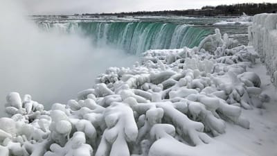 Imagens incríveis mostram as cataratas do Niagara congeladas - TVI