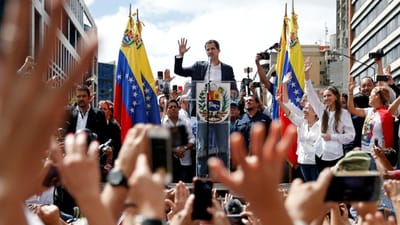 Venezuela: Turquia e Rússia manifestam apoio a Maduro - TVI