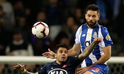Felipe confirma saída do FC Porto e deixa mensagem forte de despedida - TVI