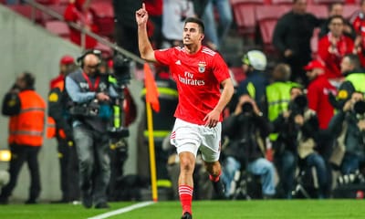 Benfica: Gabriel já treina parcialmente integrado - TVI
