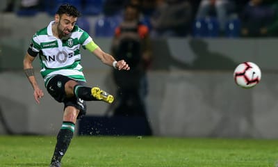 Liga: Bruno Fernandes eleito o melhor médio do mês - TVI