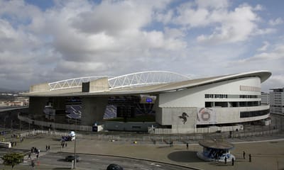 A Supertaça europeia no Dragão é tema no balneário do FC Porto? - TVI